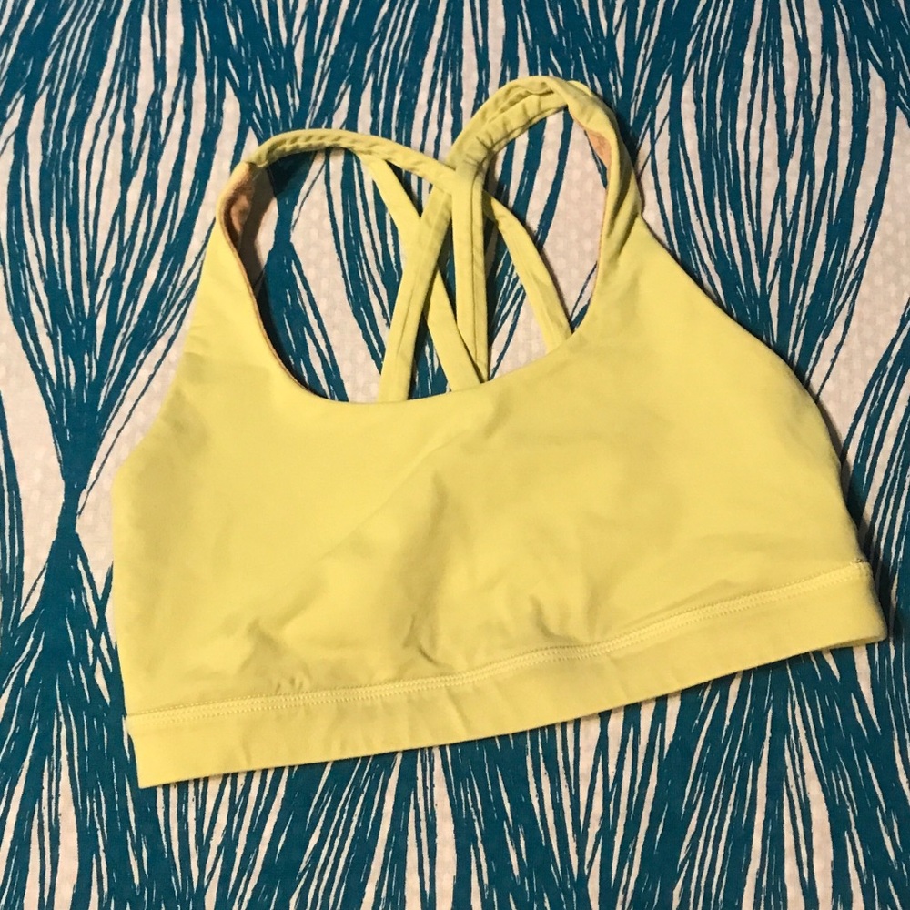 Lululemon sports bra